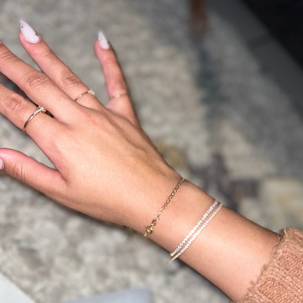 14k yellow gold moissanite bracelet. 6.5nch
